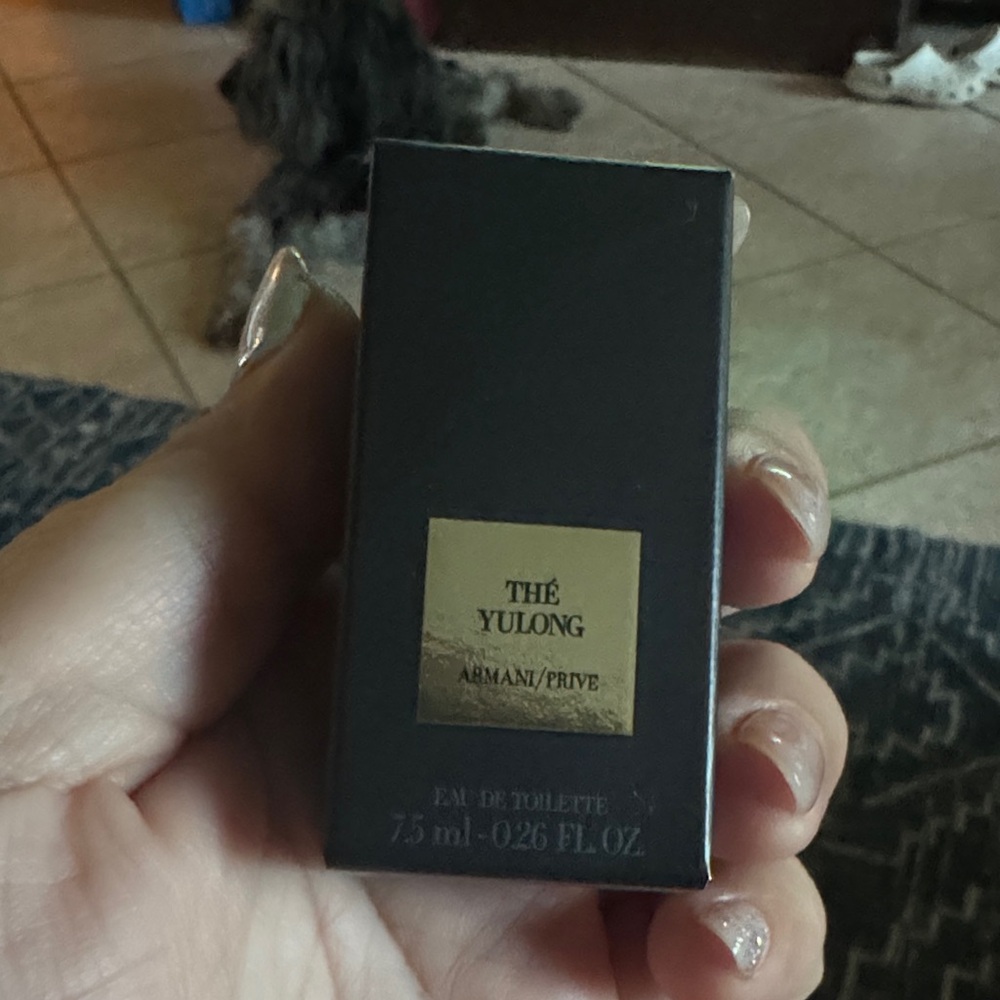 Giorgio Armani Thé Yulong Eau de Toilette - Black